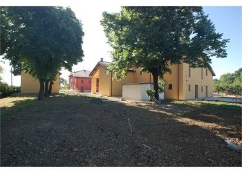 Porzione di casa Modena - foto 6