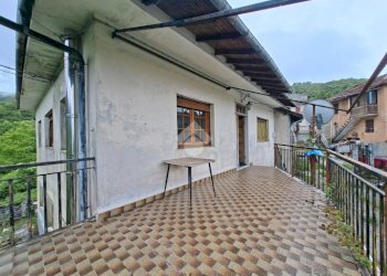 Casa semi indipendente Località Arezzo, Vobbia - foto 1