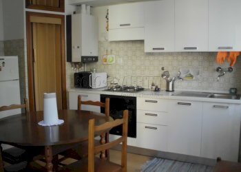 cucina abitabile - Apartment Macerata - photo 9