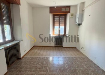 WhatsApp Image 2026-05-12 at 16.19.01 (5) - Three-room apartment Via Alessandro Fortis 3, Rimini - photo 1