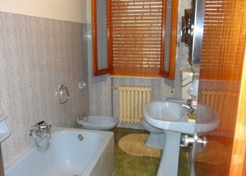 228.19.jpg - Villa Via Galileo Galilei 17, Novafeltria - photo 16