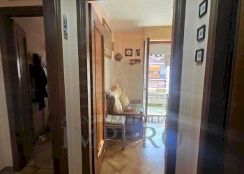 3.jpeg - Four-room apartment Via Sottoconvento 80, Ventimiglia - photo 2