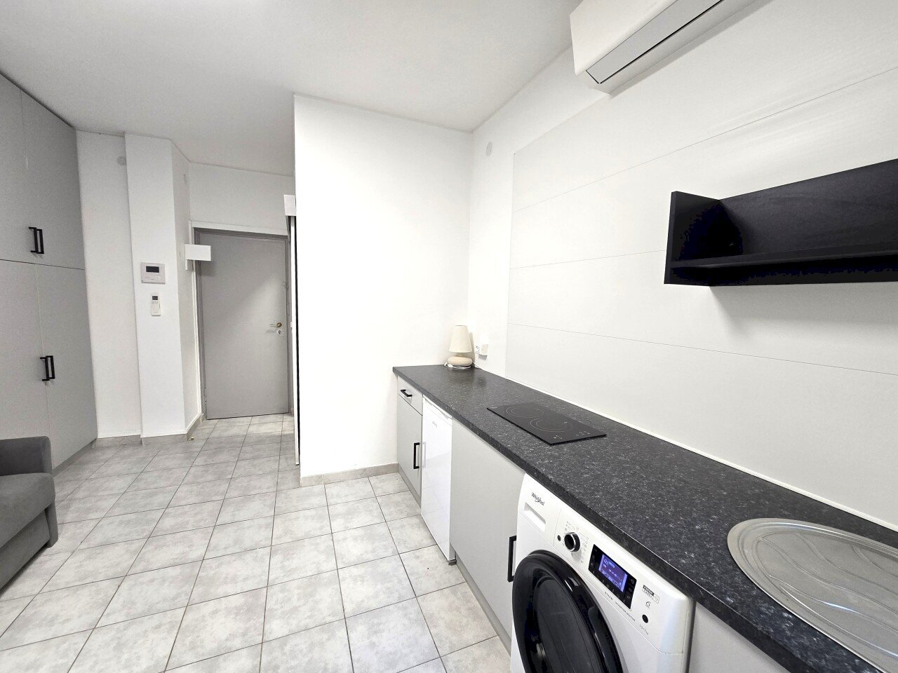 3.jpg - Appartamento Passeggiata G. Oberdan 15, Ventimiglia - foto 3