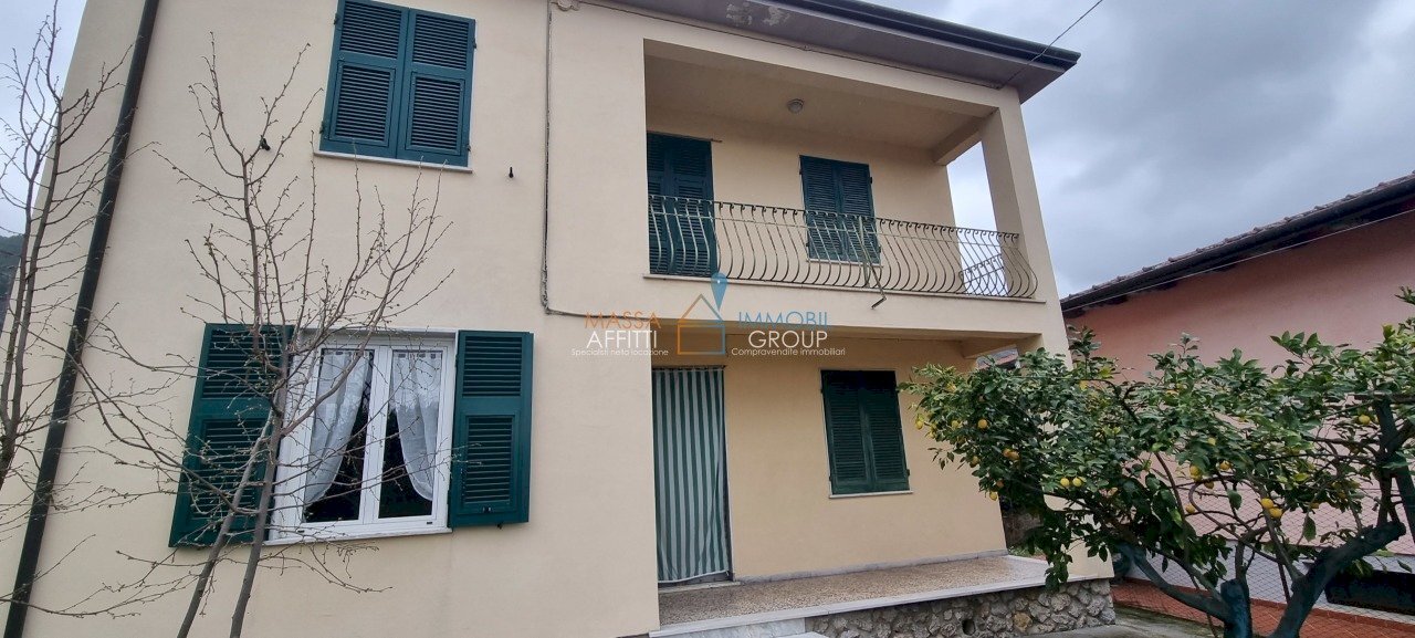 20230314_142851.jpg - Villa via luigi del mancino 20, Massa - foto 1