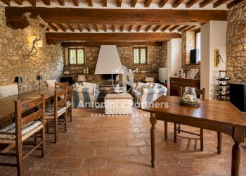 casale poggio san quirico 12 - Casale Strada Provinciale 373, Monte Castello di Vibio - photo 4