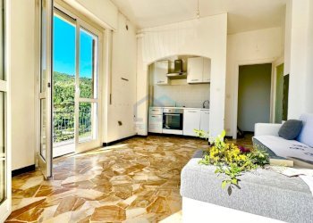 soggiorno - Appartamento Via alla Torre 36, Spotorno - foto 7