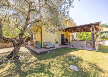 9 - Independent house Sant'Angelo Romano - photo 8