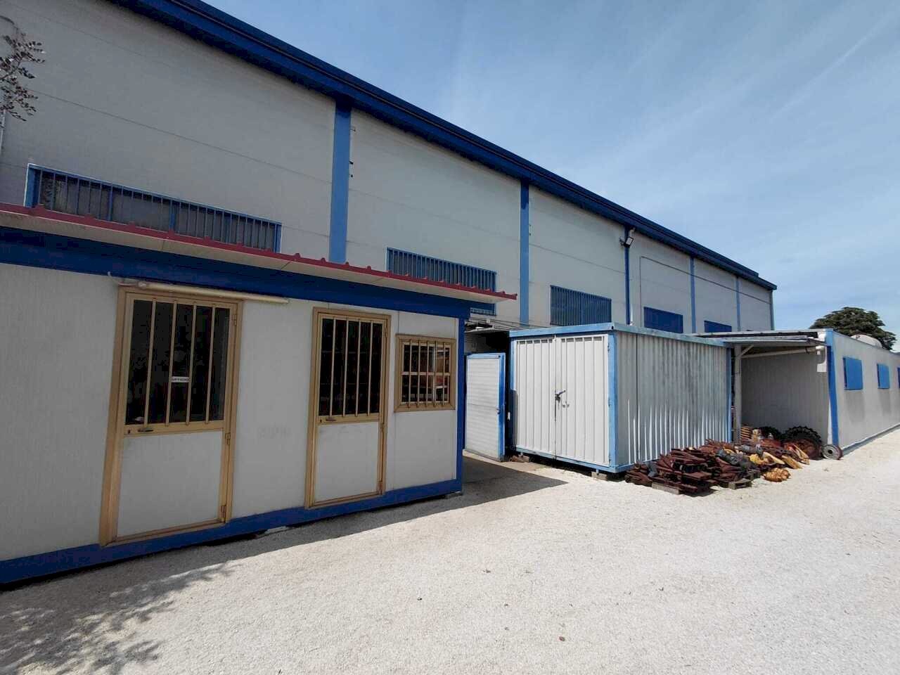 WhatsApp Image 2026-05-18 at 15.31.26 (2) - Commercial Premises Vicolo Collenocello, Tivoli - photo 3