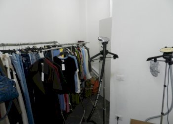magazzino - Commercial Premises Via Edoardo Jenner, Roma - photo 8
