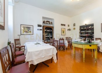 Via Piave 3 (24) - Restaurant Via Piave 3, San Giovanni la Punta - photo 1