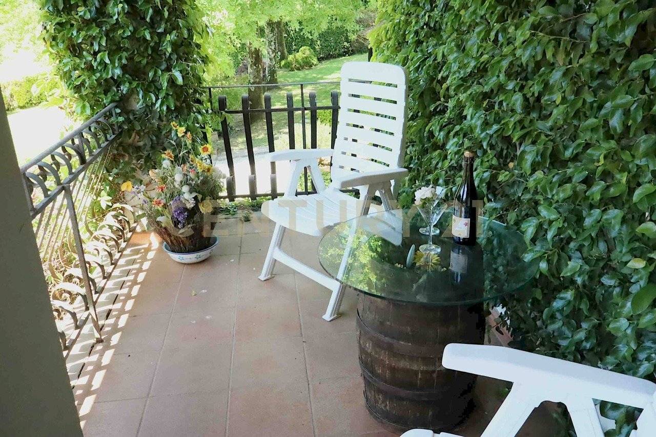 esterno -Portico.jpg - Villa Località Dinucci 35, Pescaglia - photo 2