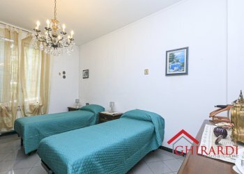 4.0 CAMERA 1 - Apartment Salita Cataldi 26, Genova (neighborhood Sestri Ponente) - photo 10