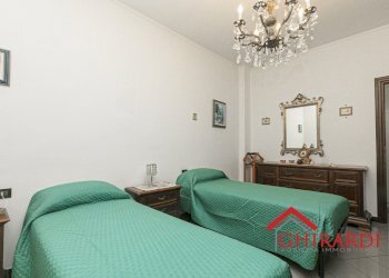 4.2 CAMERA 1 - Apartment Salita Cataldi 26, Genova (neighborhood Sestri Ponente) - photo 12