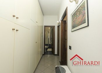 7.0 CORRIDOIO - Apartment Salita Cataldi 26, Genova (neighborhood Sestri Ponente) - photo 25
