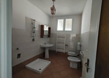 bagno - Portion of a house Via della Costa Rosa, Castel San Giovanni - photo 30