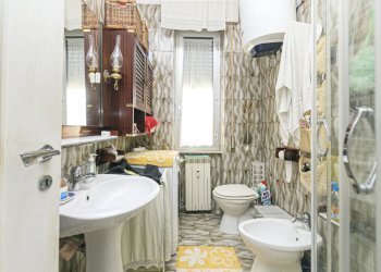 bagno - Apartment Via P. Ronco 20, Serra Riccò - photo 17