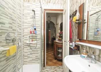 bagno - Apartment Via P. Ronco 20, Serra Riccò - photo 18