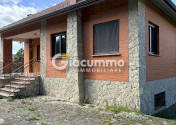 CDAMIRACOLO2 (1) - Villa CONTRADA MIRACOLO 60, Avigliano - foto 9