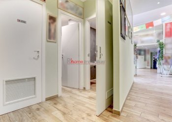 85.jpg - Commercial Premises Roma - photo 7