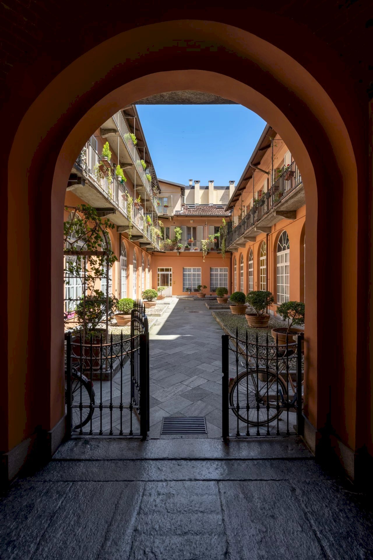 Two-room apartment Via degli Artisti, Torino (neighborhood Vanchiglia) - photo 2