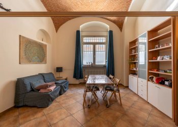 Two-room apartment Via degli Artisti, Torino (neighborhood Vanchiglia) - photo 3