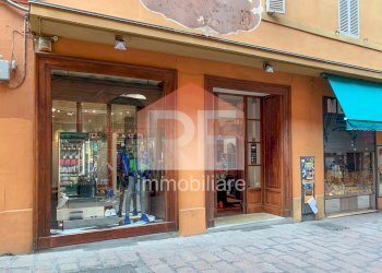 Shop Via Clavature, Bologna - photo 1