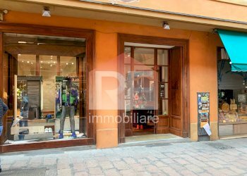 Shop Via Clavature, Bologna - photo 2