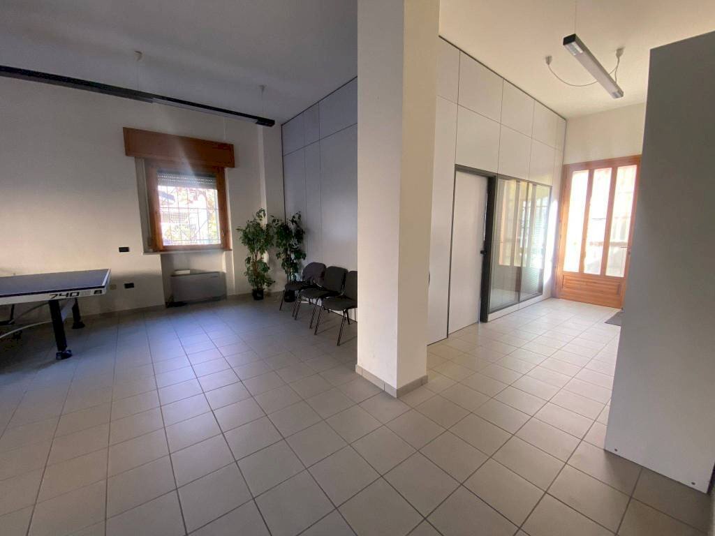 Three-room apartment via del Pretorio, Sassuolo - photo 3