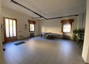 Three-room apartment via del Pretorio, Sassuolo - photo 2
