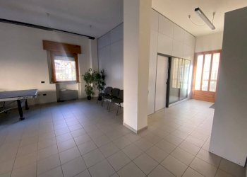 Three-room apartment via del Pretorio, Sassuolo - photo 3