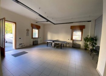 Three-room apartment via del Pretorio, Sassuolo - photo 4