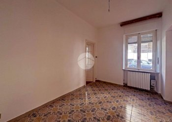 Four-room apartment Via Des Geneys, Pinerolo - photo 7