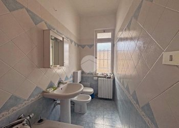 Four-room apartment Via Des Geneys, Pinerolo - photo 11