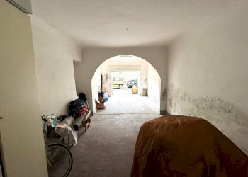Magazzino Genova (zona Sampierdarena) - foto 1