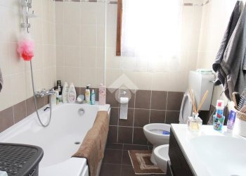 Three-room apartment Via luminasi, Medicina - photo 8