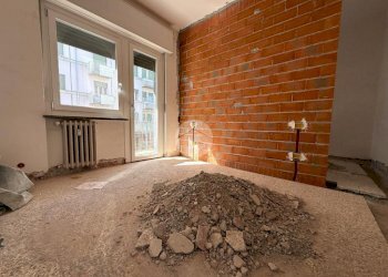 Apartment Corso massimo d'azeglio, Ivrea - photo 17