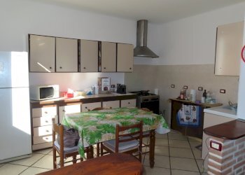 Three-room apartment Ravenna (neighborhood San Michele) - photo 4