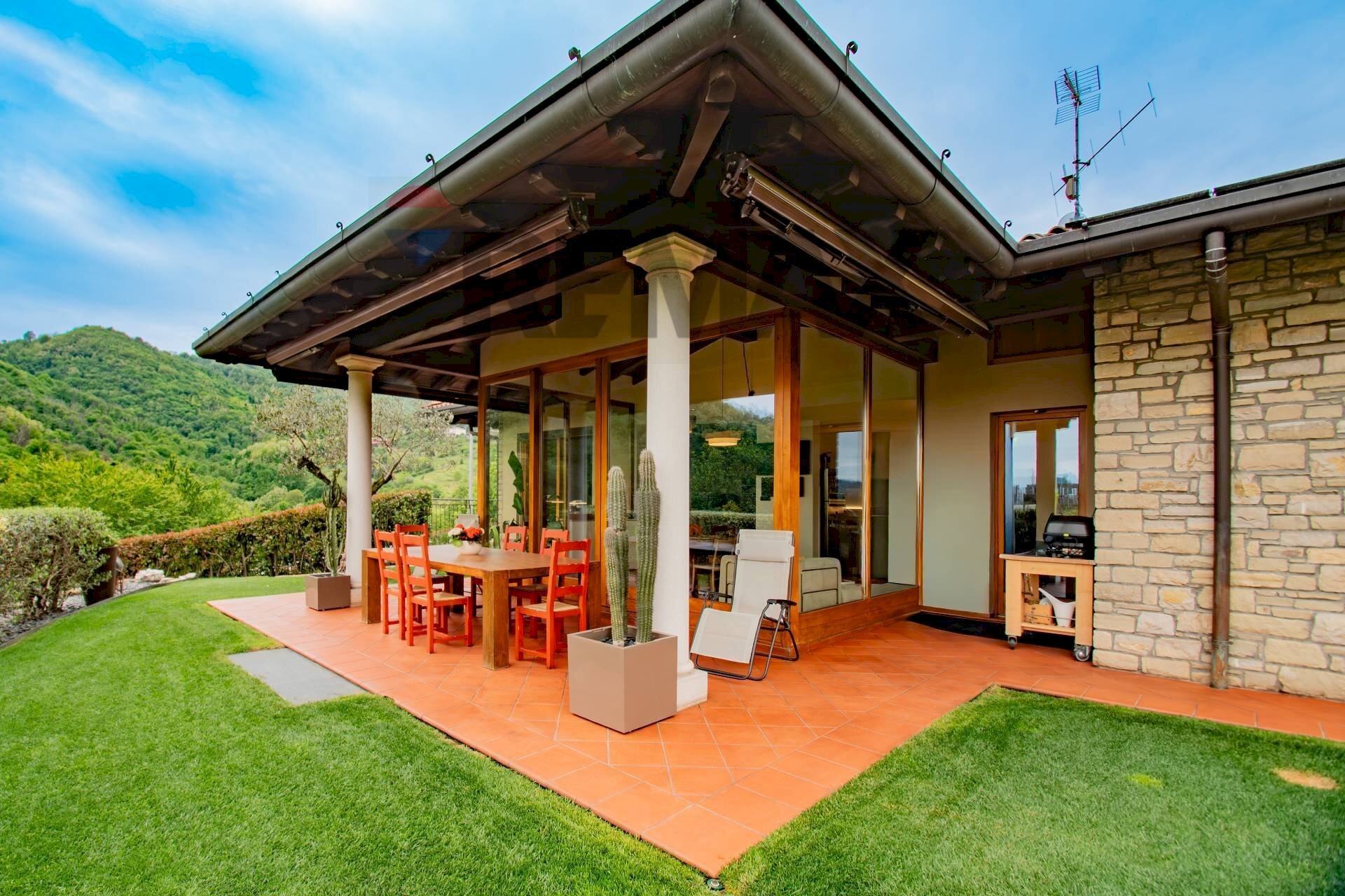 Villa via Tengattini, 17
Foresto Sparso, Foresto Sparso - photo 2