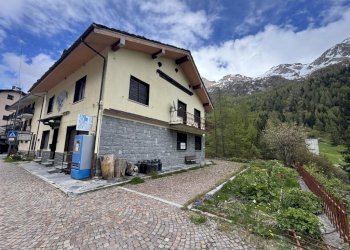 Villa Unifamiliare Località Capoluogo, 9, Valgrisenche - foto 2