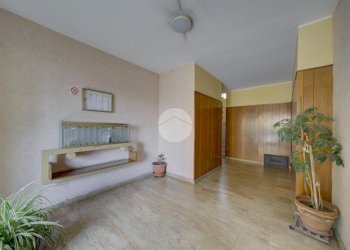 Three-room apartment Via alfano, Piossasco - photo 5
