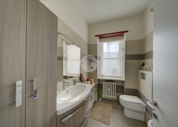 Three-room apartment Via alfano, Piossasco - photo 32