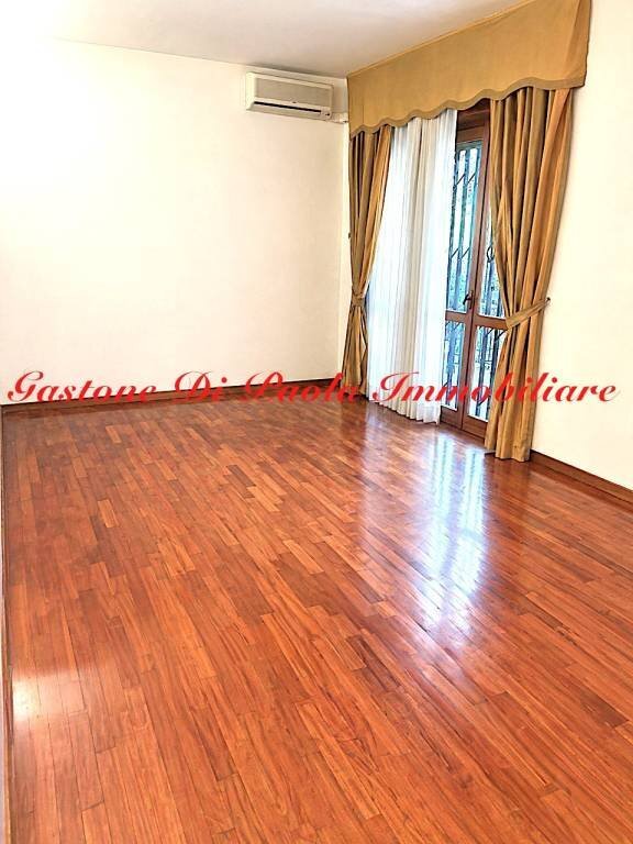Four-room apartment Saronno - photo 1