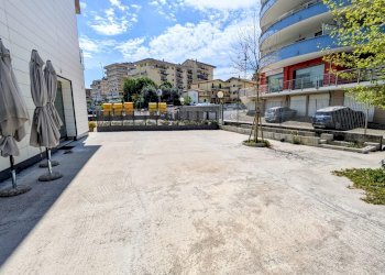 Cafeteria - Cold Bar via delle sorgenti di san martino, 45, Isernia - photo 59