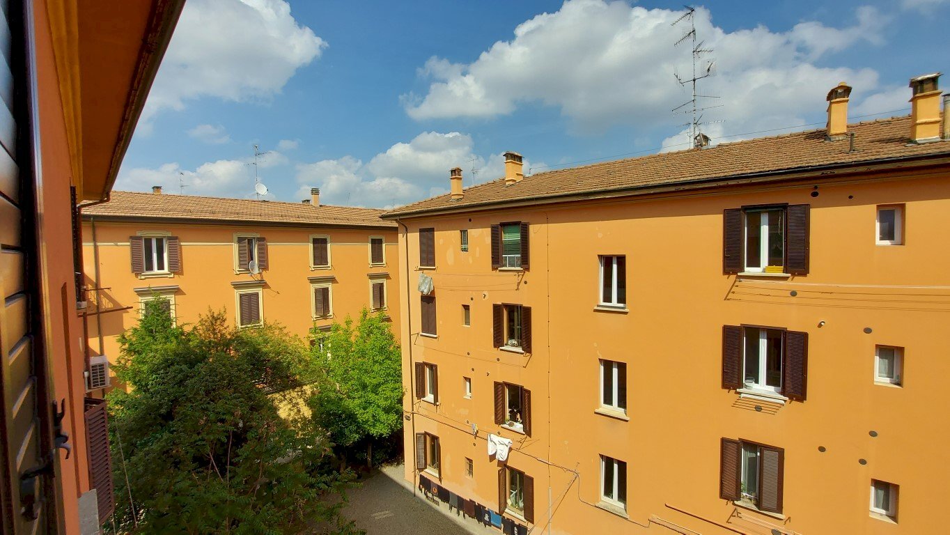 Four-room apartment via del Carso, Bologna (neighborhood Costa Saragozza) - photo 1