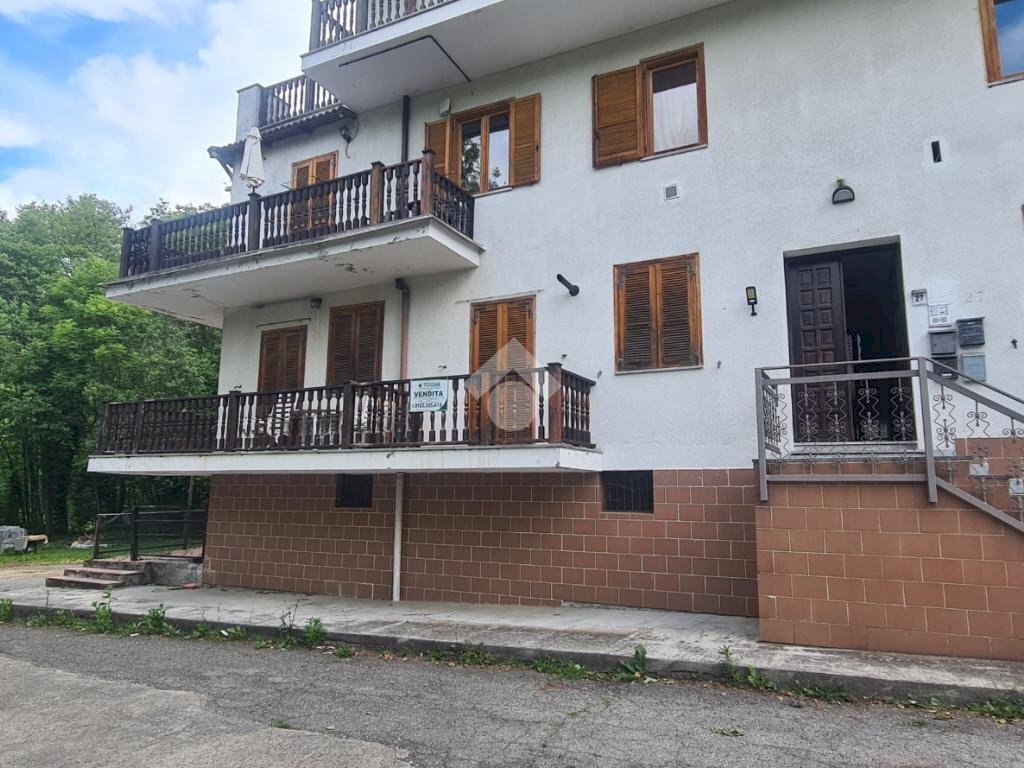 Two-room apartment Strada Brusiera, Ceres - photo 1