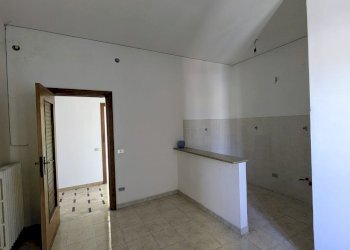 Shared office / study CORSO GARIBALDI, 92, Isernia - photo 2