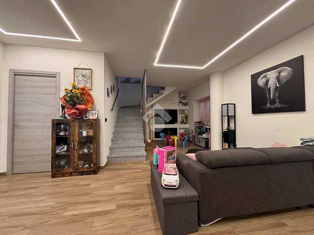 Semi-detached house Via Beccaria, None - photo 3