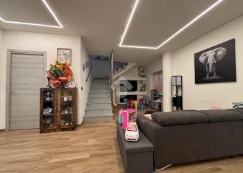 Semi-detached house Via Beccaria, None - photo 3