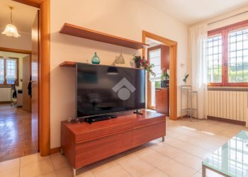 Three-room apartment Via Pinarella, Cervia - photo 11