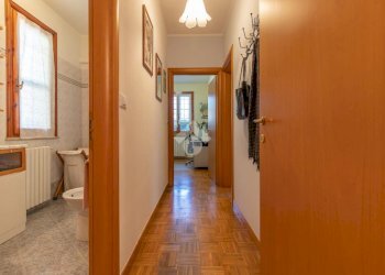 Three-room apartment Via Pinarella, Cervia - photo 12